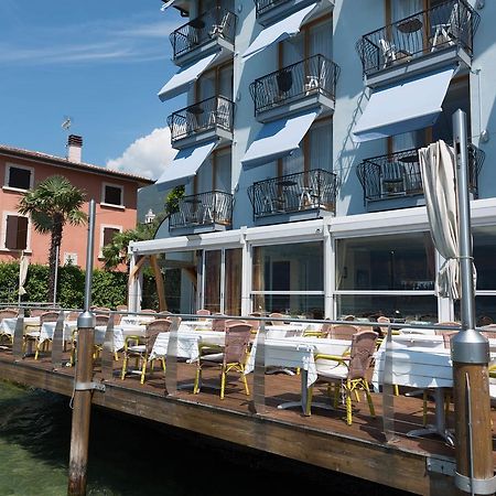 Hotel Venezia Malcesine Bagian luar foto